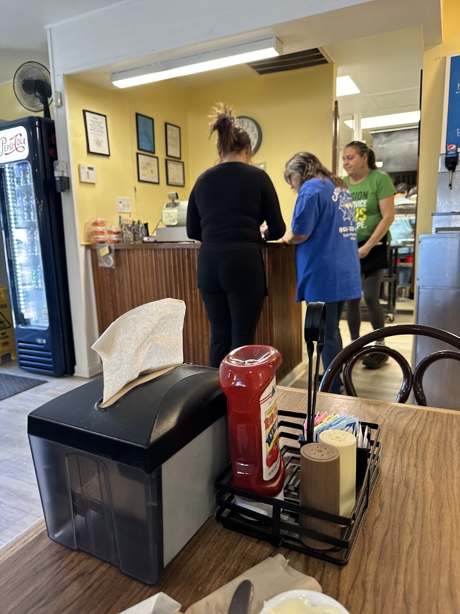 Cathy's Grill Photos 2